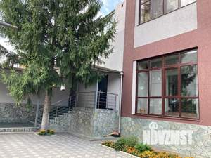 Дом 400м&sup2;, 2-этажный, посуточно, 