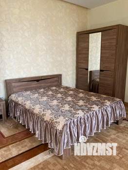 Дом 400м&sup2;, 2-этажный, посуточно, 
