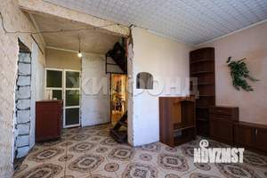 Дом 152м&sup2;, 3-этажный, участок 11 сот.  