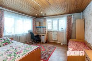Дом 217м&sup2;, 2-этажный, участок 7 сот.  