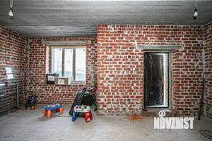 Таунхаус 263м², 3-этажный, участок 2 сот.  