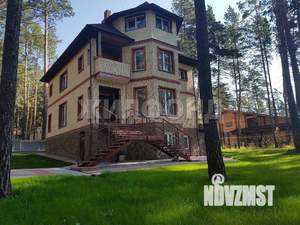 Дом 350м&sup2;, 3-этажный, участок 20 сот.  