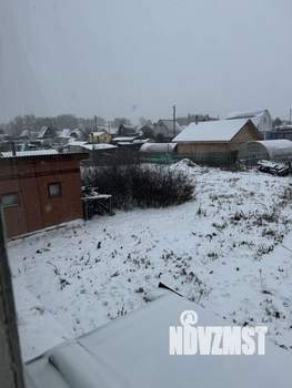 Дом 25м&sup2;, 2-этажный, участок 10 сот.  