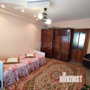 Дом 240м², 2-этажный, участок 8 сот.  