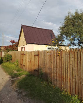 Дом 20м&sup2;, 2-этажный, участок 5 сот.  