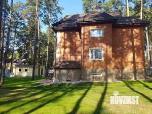 Дом 350м², 3-этажный, участок 20 сот.  