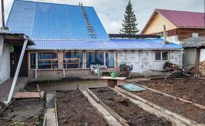 Дом 180м², 2-этажный, участок 6 сот.  