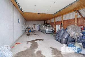 Дом 180м², 2-этажный, участок 6 сот.  