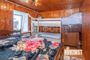 Дом 180м&sup2;, 2-этажный, участок 6 сот.  