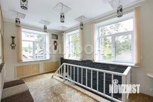 Коттедж 340м&sup2;, 2-этажный, участок 8 сот.  