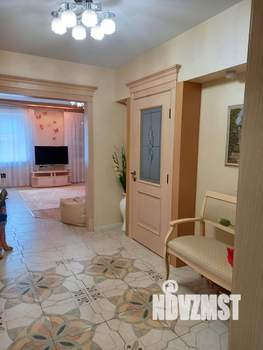 Коттедж 350м&sup2;, 2-этажный, участок 8 сот.  