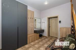 Дом 350м&sup2;, 2-этажный, участок 10 сот.  