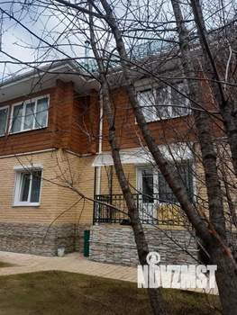Коттедж 350м&sup2;, 2-этажный, участок 8 сот.  