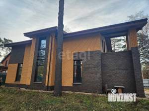 Дом 350м&sup2;, 2-этажный, участок 14 сот.  