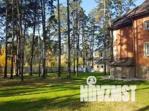 Коттедж 350м&sup2;, 3-этажный, участок 20 сот.  