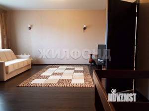 Коттедж 300м&sup2;, 2-этажный, участок 10 сот.  