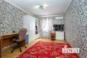 Дом 180м², 2-этажный, участок 6 сот.  