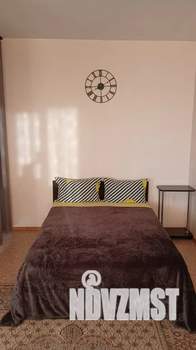 1-к квартира, посуточно, 49м2, 4/9 этаж