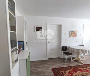 4-к квартира, вторичка, 61м2, 1/10 этаж