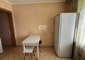 2-к квартира, вторичка, 56м2, 3/6 этаж
