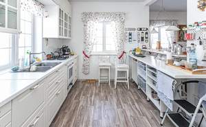 4-к квартира, вторичка, 125м2, 1/3 этаж