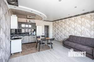 4-к квартира, вторичка, 110м2, 11/11 этаж