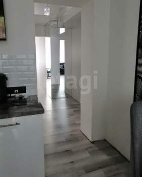 3-к квартира, вторичка, 75м2, 2/4 этаж