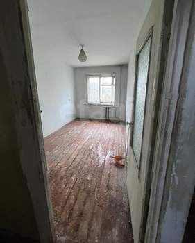 4-к квартира, вторичка, 61м2, 4/5 этаж