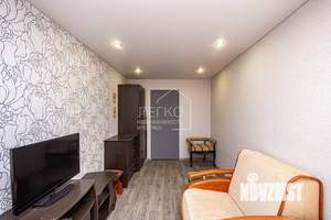 2-к квартира, вторичка, 40м2, 3/5 этаж