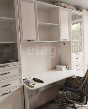 2-к квартира, вторичка, 58м2, 1/5 этаж