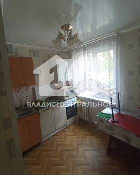 2-к квартира, вторичка, 44м2, 1/5 этаж