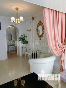 2-к квартира, вторичка, 64м2, 1/10 этаж