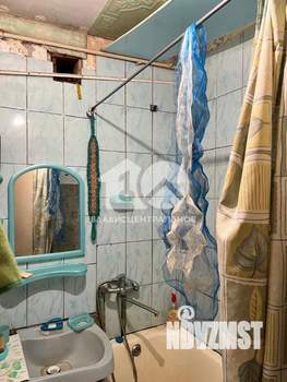 4-к квартира, вторичка, 63м2, 5/5 этаж