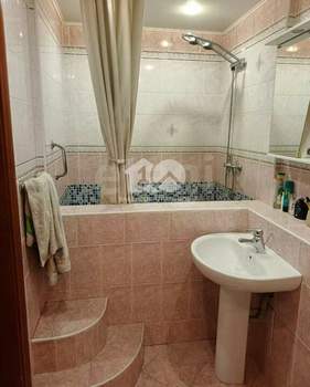 3-к квартира, вторичка, 108м2, 8/9 этаж