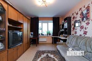 3-к квартира, вторичка, 63м2, 6/10 этаж