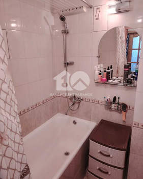 3-к квартира, вторичка, 58м2, 5/5 этаж