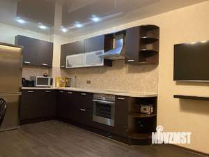 2-к квартира, вторичка, 74м2, 3/10 этаж