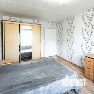 3-к квартира, вторичка, 60м2, 1/5 этаж