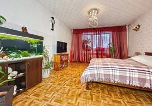 2-к квартира, вторичка, 72м2, 1/12 этаж
