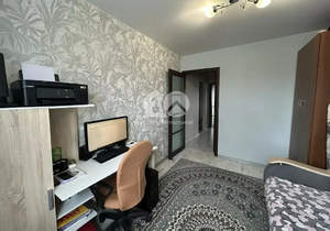 3-к квартира, вторичка, 63м2, 1/10 этаж